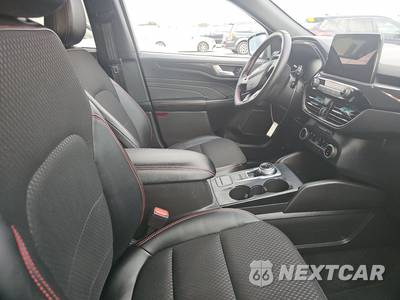 2025 Ford Escape ST-Line Select - zdjęcie 8 z 17 - miniatura