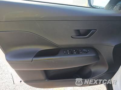 2026 Hyundai Kona SEL Sport - zdjęcie 9 z 21 - miniatura