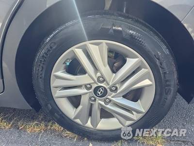 2020 Hyundai Elantra Value Edition Sedan - zdjęcie 11 z 27 - miniatura