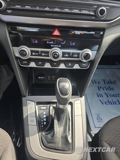 2020 Hyundai Elantra Value Edition Sedan - zdjęcie 26 z 27 - miniatura