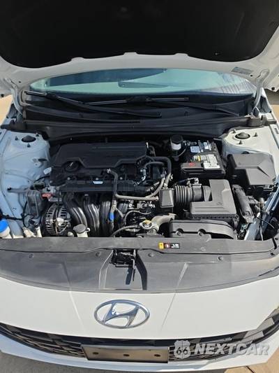 2021 Hyundai Elantra SE - zdjęcie 18 z 23 - miniatura