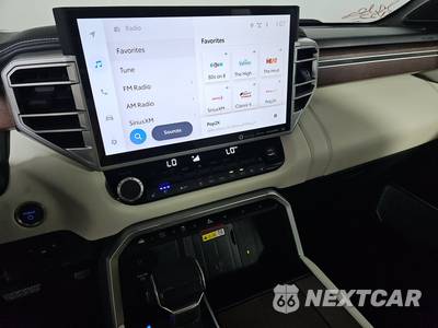 2023 Toyota Tundra Hybrid Capstone Crew Cab Short Bed - zdjęcie 11 z 36 - miniatura