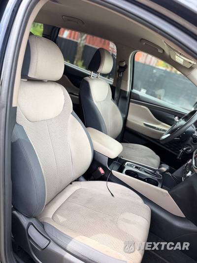 2019 Hyundai Santa Fe SE - zdjęcie 11 z 20 - miniatura