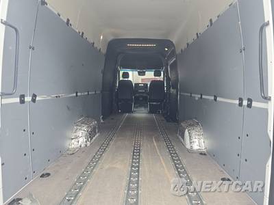 2023 Mercedes-Benz Sprinter 2500 Cargo Van High Roof 170.0" WB - zdjęcie 17 z 24 - miniatura