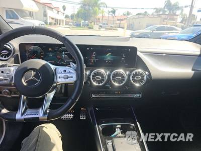 2021 Mercedes-Benz AMG GLA 35 4MATIC - zdjęcie 11 z 25 - miniatura