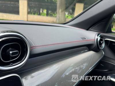 2025 Mercedes-Benz AMG C 43 4MATIC - zdjęcie 25 z 53 - miniatura