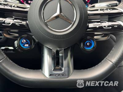 2025 Mercedes-Benz AMG C 43 4MATIC - zdjęcie 41 z 53 - miniatura