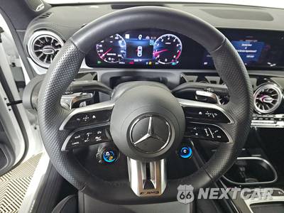 2025 Mercedes-Benz AMG CLA 45 4MATIC - zdjęcie 10 z 18 - miniatura