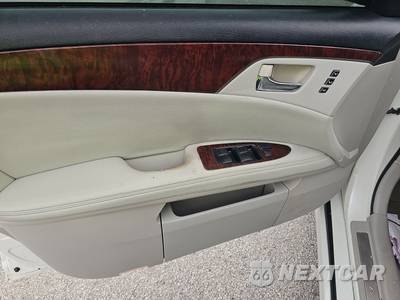 2011 Toyota Avalon Limited - zdjęcie 9 z 30 - miniatura