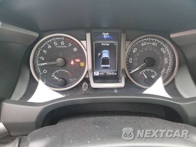 2022 Toyota Tacoma SR5 Crew Cab Medium Bed - zdjęcie 12 z 23 - miniatura