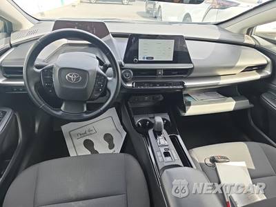 2025 Toyota Prius LE - zdjęcie 14 z 22 - miniatura