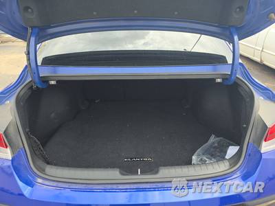 2024 Hyundai Elantra SEL - zdjęcie 16 z 30 - miniatura