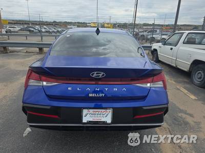 2024 Hyundai Elantra SEL - zdjęcie 5 z 30 - miniatura