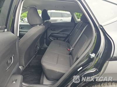 2026 Hyundai Kona SEL Sport - zdjęcie 13 z 20 - miniatura