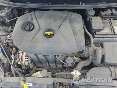 2014 Hyundai Elantra SE Sedan - zdjęcie 15 z 30 - miniatura