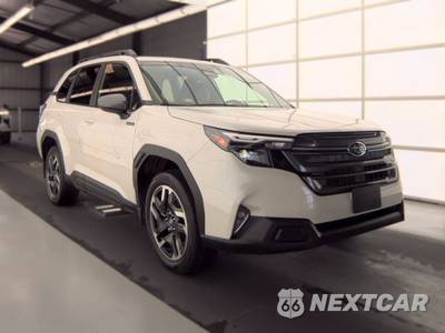 2025 Subaru Forester Hybrid Premium - zdjęcie 3 z 22 - miniatura