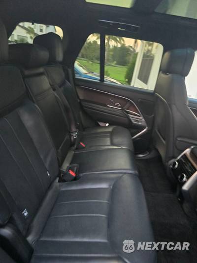 2023 Land Rover Range Rover SE - zdjęcie 6 z 11 - miniatura