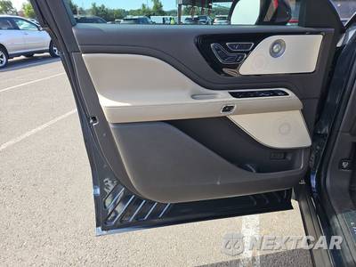 2023 Lincoln Aviator Reserve - zdjęcie 9 z 39 - miniatura