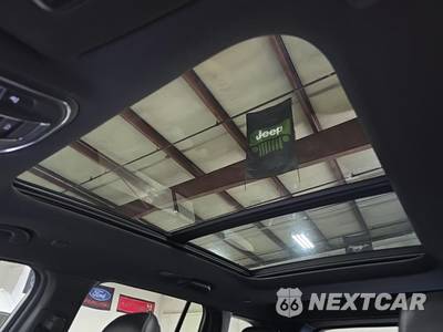 2024 Jeep Grand Cherokee 4xe - zdjęcie 17 z 24 - miniatura