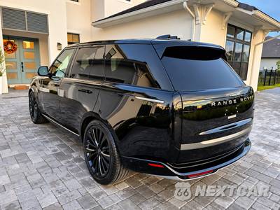 2023 Land Rover Range Rover SE - zdjęcie 4 z 11 - miniatura