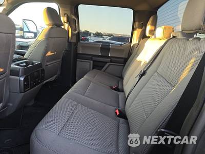 2022 Ford Super Duty F-450 XLT Crew Cab Long Bed DRW - zdjęcie 13 z 19 - miniatura