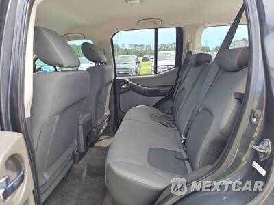 2010 Nissan Xterra S - zdjęcie 13 z 18 - miniatura