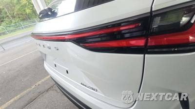 2022 Lexus NX 250 Premium - zdjęcie 19 z 29 - miniatura