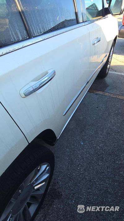 2015 Cadillac Escalade Platinum 1SD - zdjęcie 22 z 24 - miniatura
