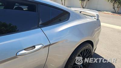 2020 Ford Mustang GT Premium Coupe - zdjęcie 26 z 31 - miniatura