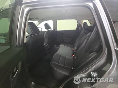 2026 Nissan Rogue SL - zdjęcie 13 z 25 - miniatura