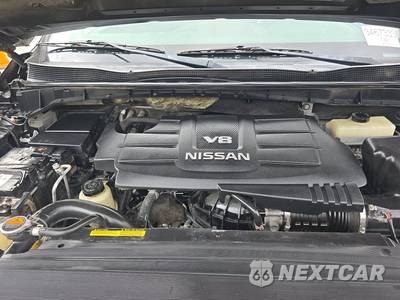 2017 Nissan TITAN SV Crew Cab Short Bed - zdjęcie 15 z 38 - miniatura