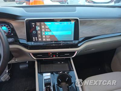 2025 Volkswagen Atlas 2.0T SE w/Technology - zdjęcie 11 z 27 - miniatura
