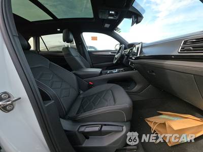 2025 Volkswagen Atlas Cross Sport 2.0T SE w/Technology - zdjęcie 8 z 27 - miniatura