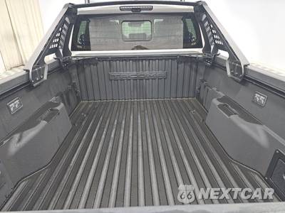 2026 Toyota Tacoma i-FORCE MAX Trailhunter Crew Cab Long Bed - zdjęcie 16 z 20 - miniatura