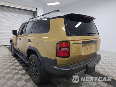 2025 Toyota Land Cruiser - zdjęcie 6 z 21 - miniatura