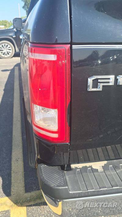 2017 Ford F-150 XLT Crew Cab Medium Bed - zdjęcie 39 z 47 - miniatura
