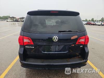 2011 Volkswagen Routan SE 121.2" WB - zdjęcie 5 z 24 - miniatura