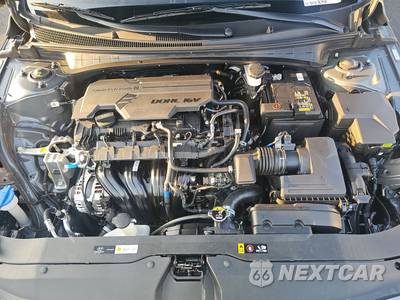 2025 Hyundai Elantra SEL Convenience - zdjęcie 15 z 22 - miniatura