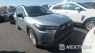 2026 Toyota Corolla Cross LE - zdjęcie 28 z 48 - miniatura