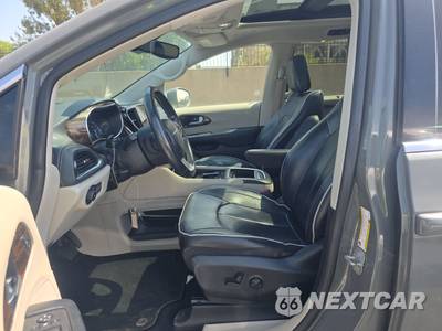 2022 Chrysler Pacifica Limited 121.6" WB - zdjęcie 7 z 19 - miniatura