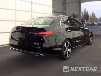 2025 Mercedes-Benz C 300 4MATIC - zdjęcie 4 z 32 - miniatura