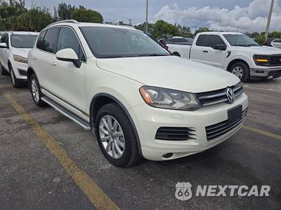 2012 Volkswagen Touareg TDI Sport w/Navigation - zdjęcie 3 z 18 - miniatura