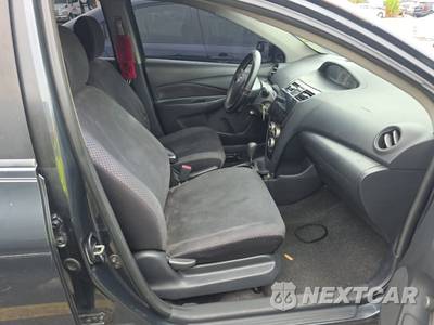 2007 Toyota Yaris Sedan - zdjęcie 8 z 18 - miniatura