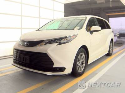 2025 Toyota Sienna LE 8-Passenger 120.5" WB - zdjęcie 1 z 23 - miniatura