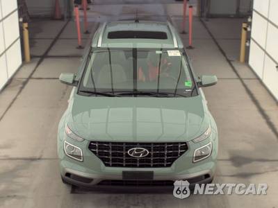 2025 Hyundai Venue SEL - zdjęcie 2 z 27 - miniatura