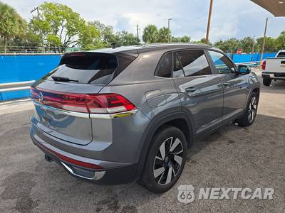 2025 Volkswagen Atlas Cross Sport 2.0T SE w/Technology - zdjęcie 4 z 24 - miniatura