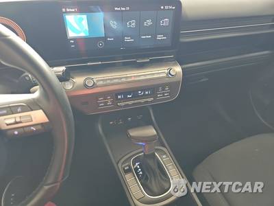 2025 Hyundai Kona SEL - zdjęcie 11 z 23 - miniatura