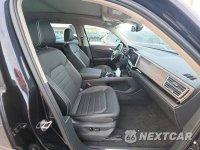 2025 Volkswagen Atlas 2.0T SEL - zdjęcie 8 z 22 - miniatura