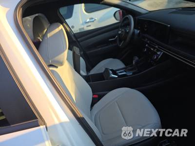 2025 Hyundai Santa Cruz SEL Crew Cab Short Bed - zdjęcie 8 z 20 - miniatura