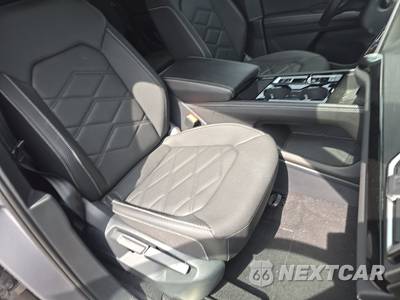 2025 Volkswagen Atlas Cross Sport 2.0T SE w/Technology - zdjęcie 8 z 24 - miniatura